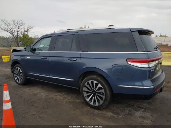 2023 Lincoln Navigator L Reserve