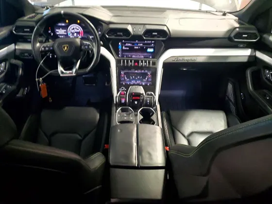 2019 Lamborghini Urus