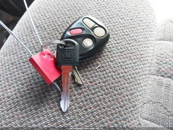 2000 Pontiac Montana M16