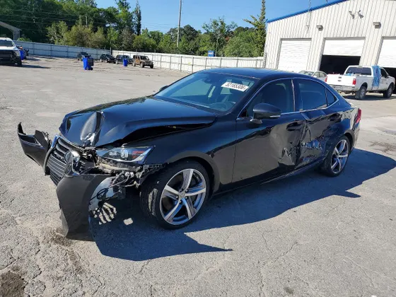 2018 Lexus IS IS 300