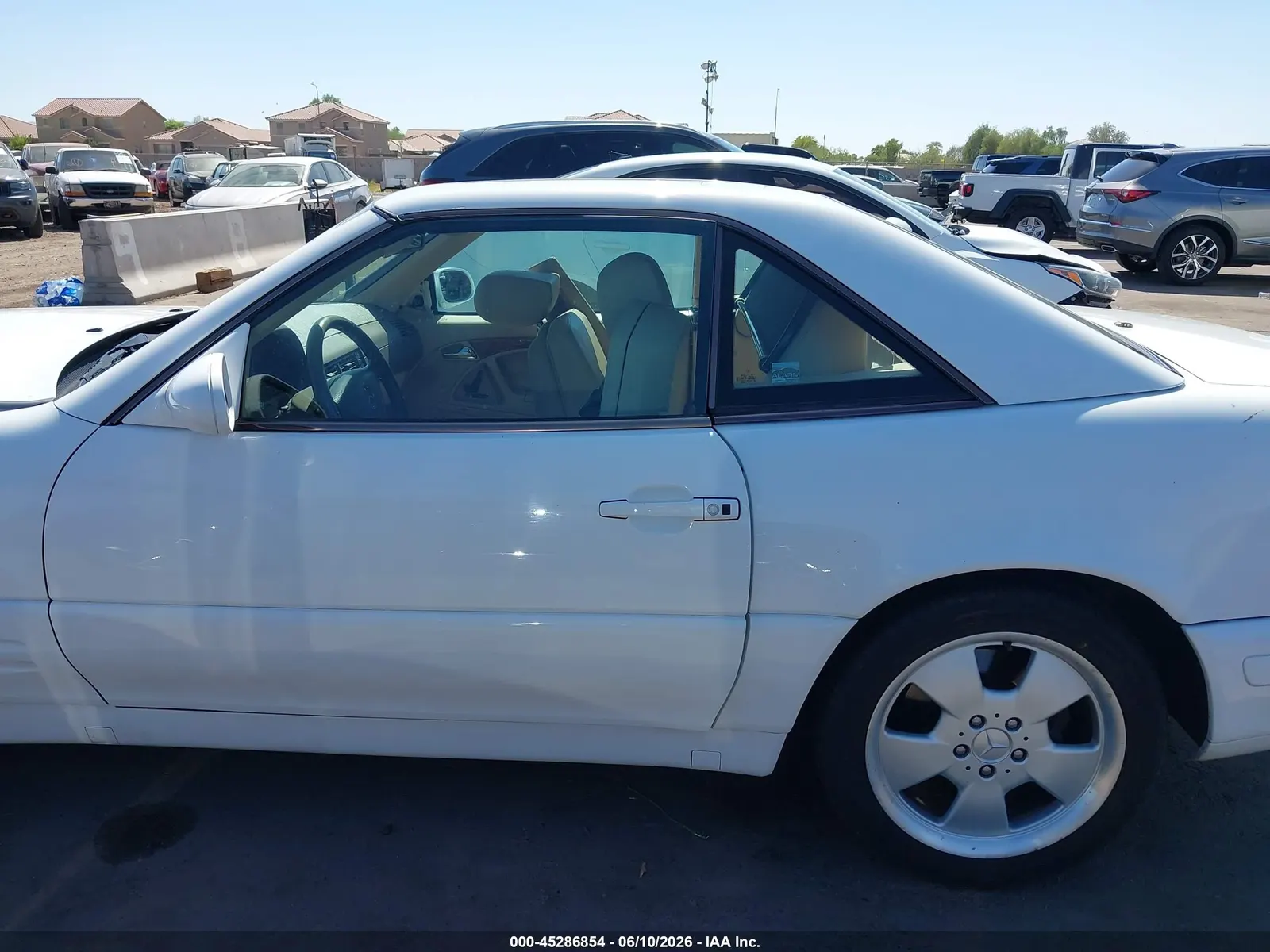 2000 Mercedes-Benz SL-Class