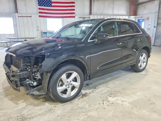 2020 Audi Q3 Premium