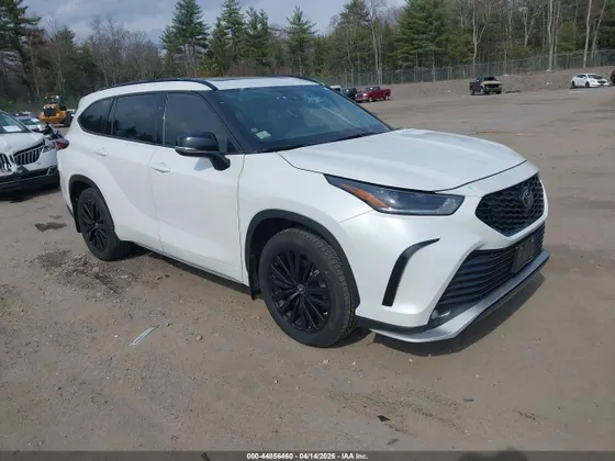 2024 Toyota Highlander XSE
