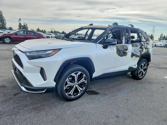 2025 Toyota RAV4 Plug-In Hybrid XSE