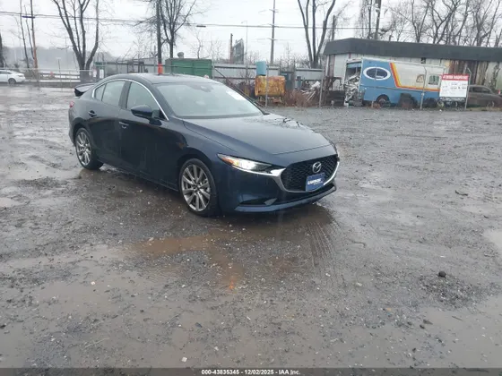 2021 Mazda 3 PREMIUM