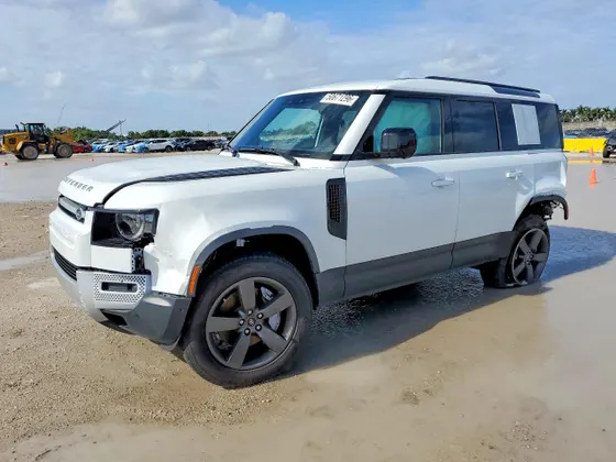 2025 Land Rover Defender S
