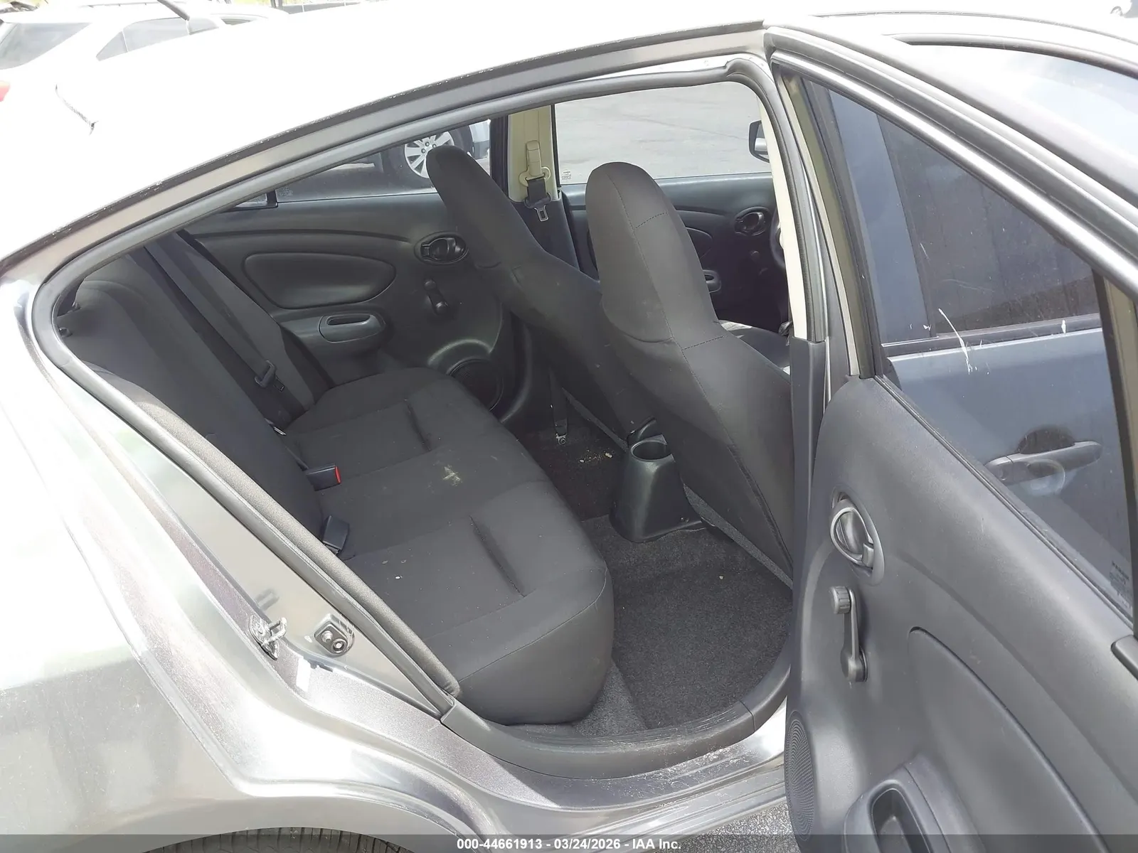 2017 Nissan Versa Sedan S Plus