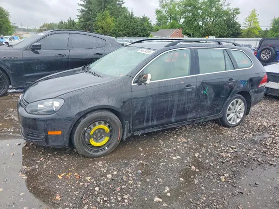 2014 Volkswagen Jetta SportWagen TDI