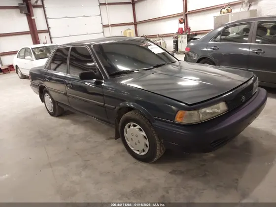 1991 Toyota Camry DLX