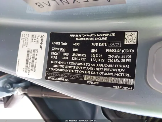 2021 Aston Martin DBX