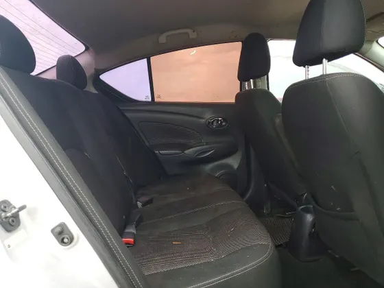 2017 Nissan Versa Sedan SV