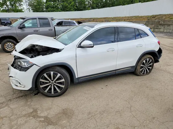 2021 Mercedes-Benz GLA GLA 250