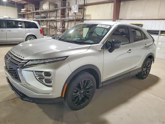 2023 Mitsubishi Eclipse Cross LE