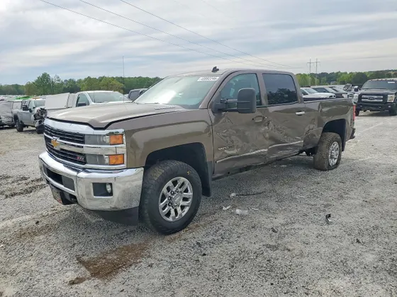 2015 Chevrolet Silverado 3500HD Built After Aug 14 LTZ