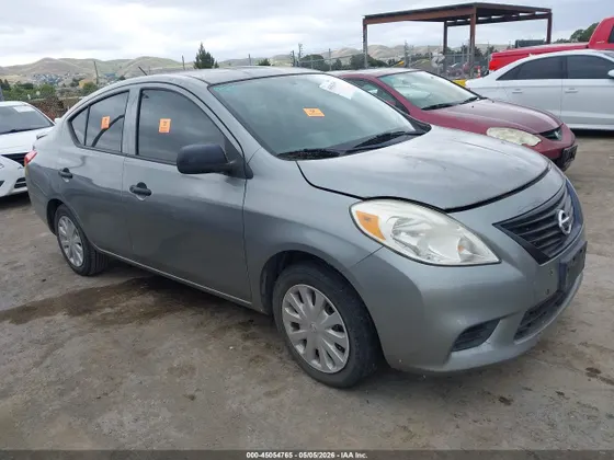 2014 Nissan Versa S