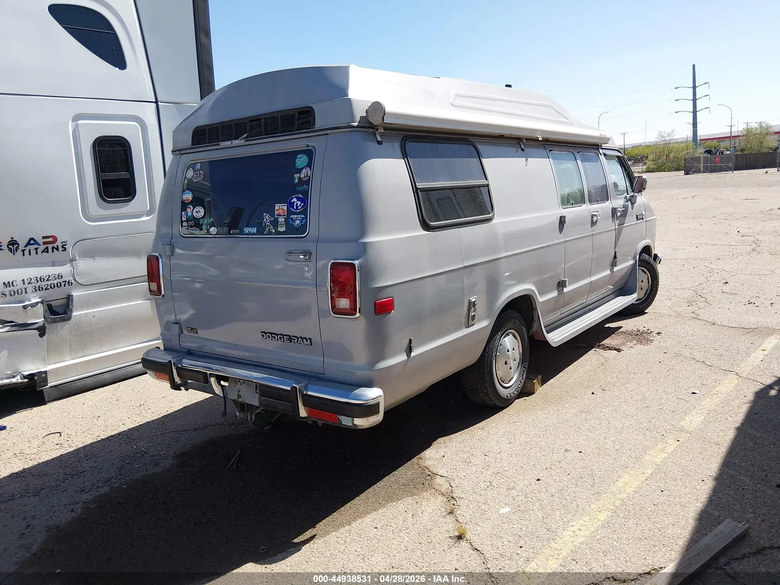 1990 Dodge Ram Van B250
