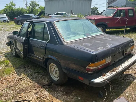 1987 BMW 528 - 533 - 633 - 733 528E