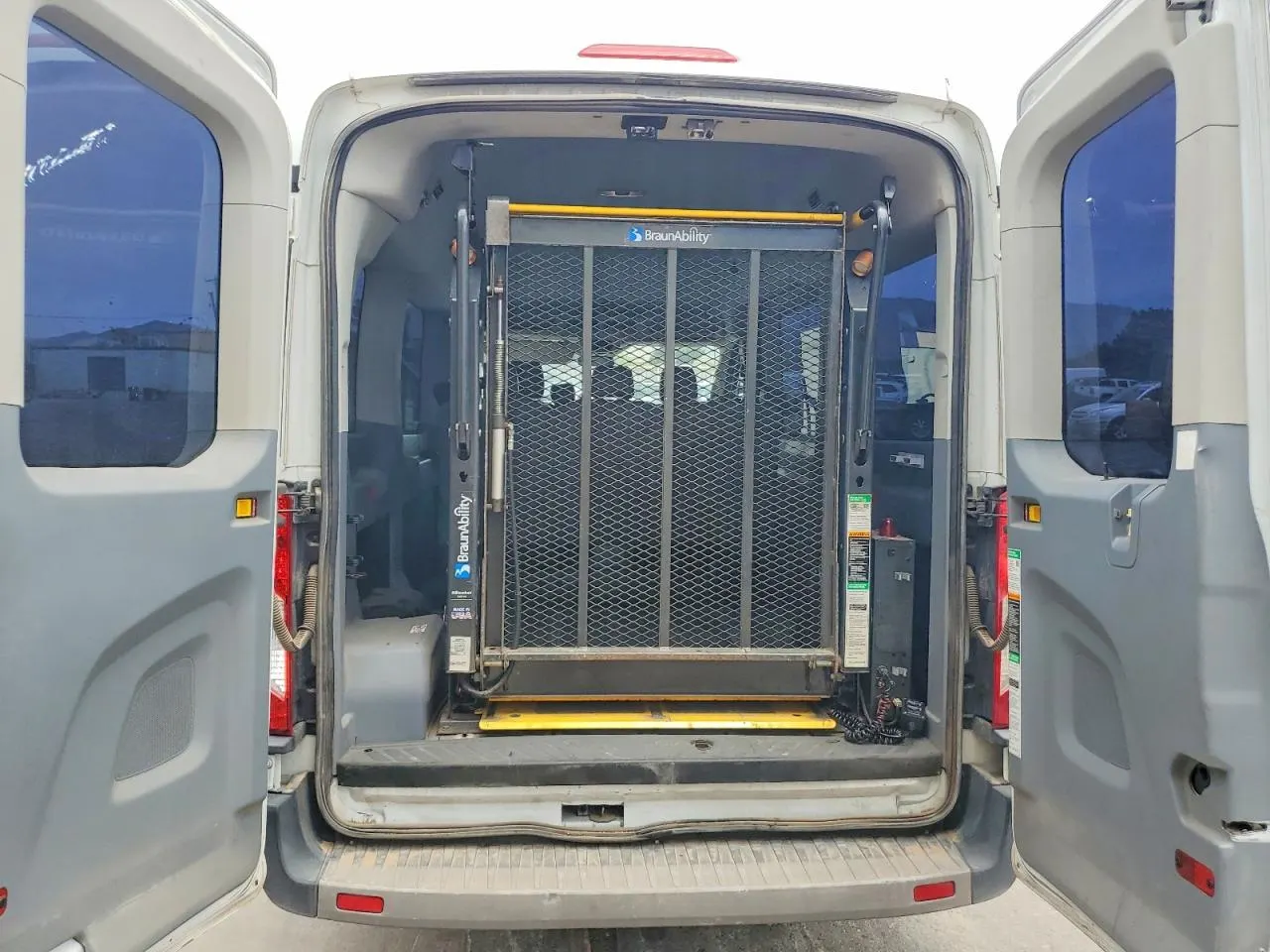 2015 Ford Transit Wagon XL