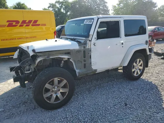 2015 Jeep Wrangler Sahara