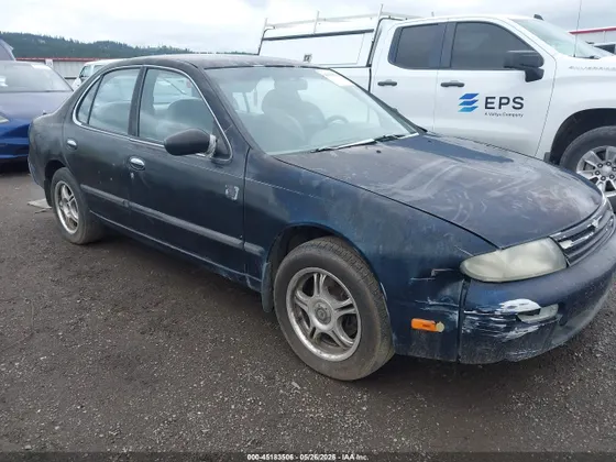 1997 Nissan Altima XE