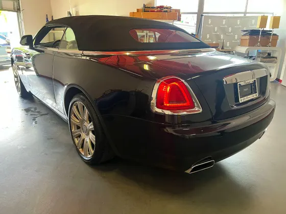 2017 Rolls-Royce Dawn