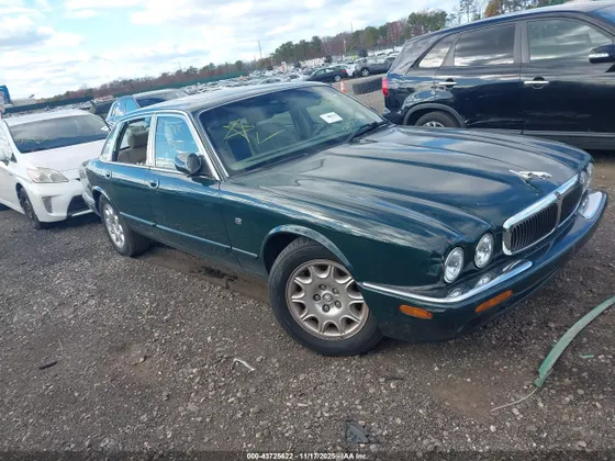 2000 Jaguar XJ