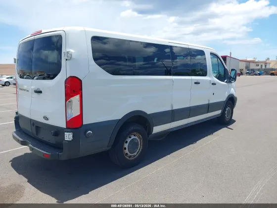 2016 Ford Transit Wagon XLT