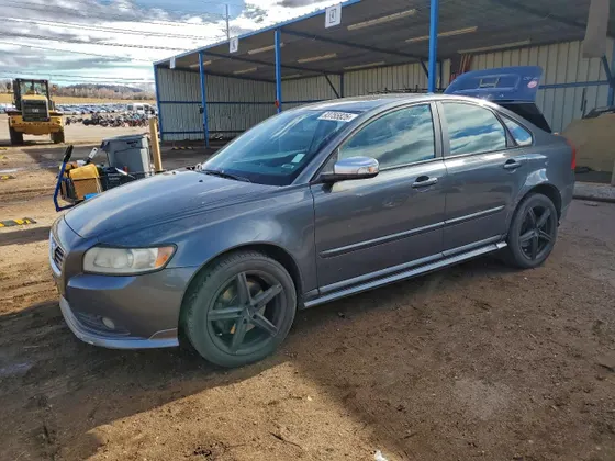 2009 Volvo S40 2.5T R-Design
