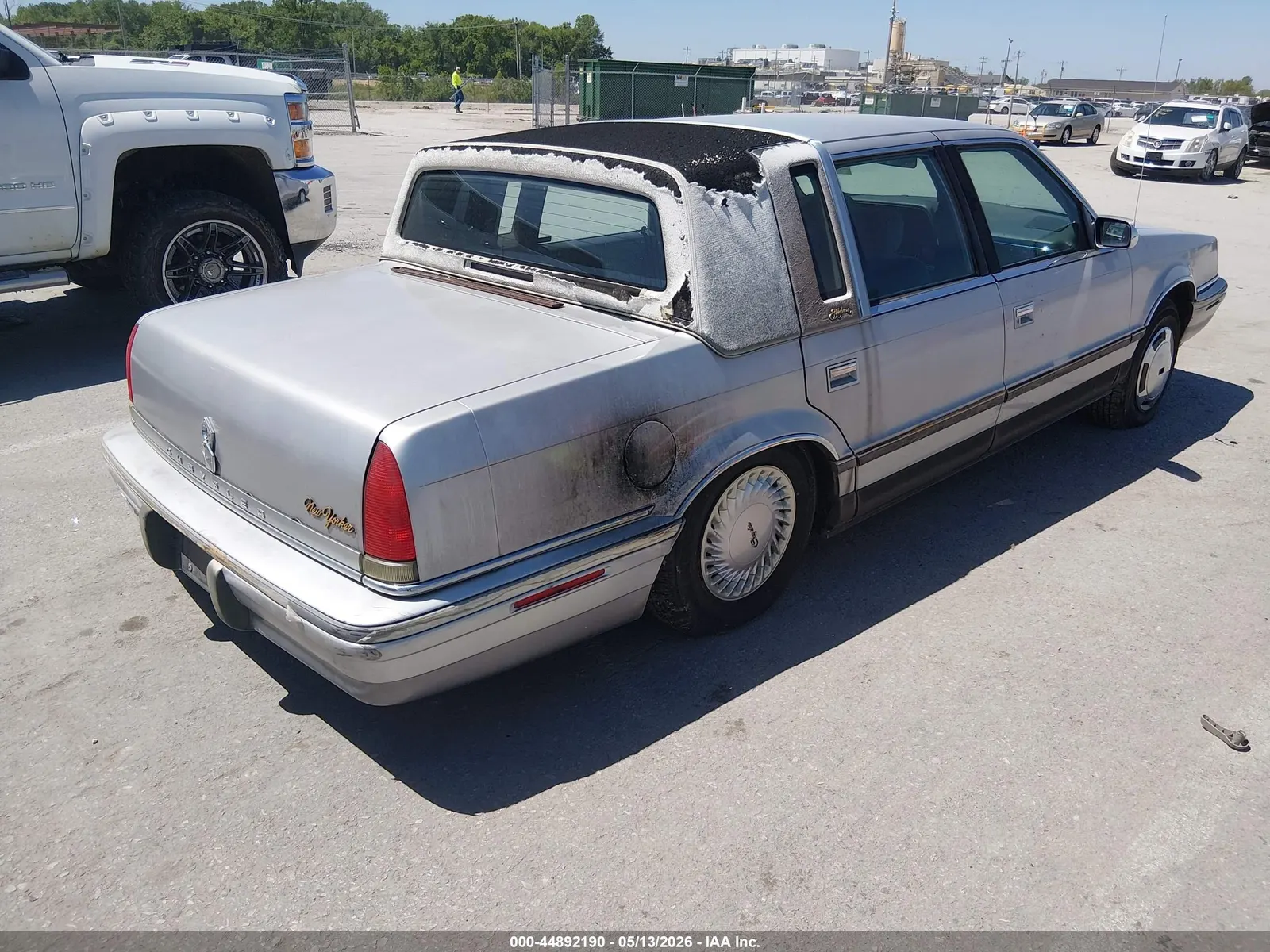 1993 Chrysler New Yorker FIFTH AVENUE
