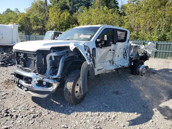 2025 Ford Super Duty F-450 DRW XL