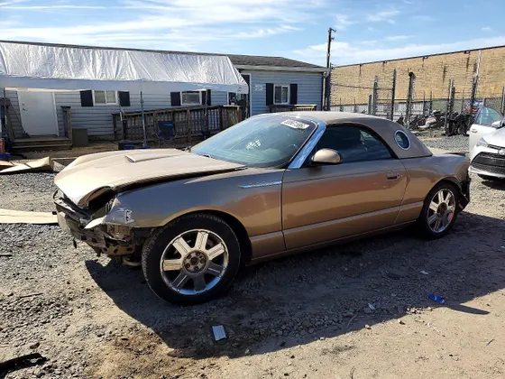 2005 Ford Thunderbird Deluxe
