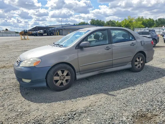 2004 Toyota Corolla S