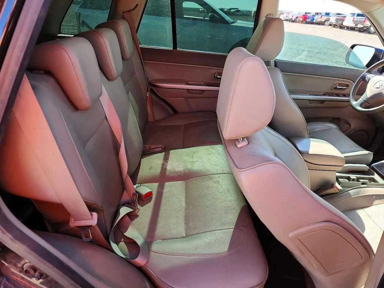 2010 Suzuki Grand Vitara Limited