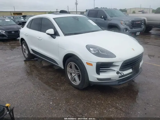 2020 Porsche Macan S