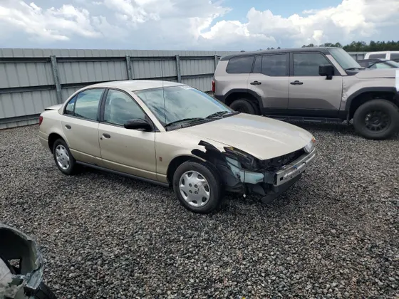 2002 Saturn SL SL1