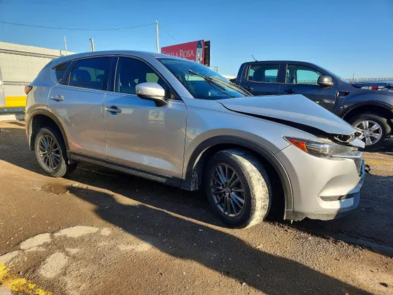 2017 Mazda CX-5 Sport