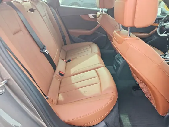 2022 Audi A4 Sedan Premium