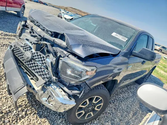 2021 Toyota Tundra 4WD SR5