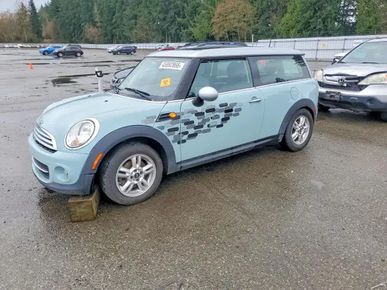 2012 MINI Cooper Clubman COOPER