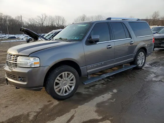 2012 Lincoln Navigator L L