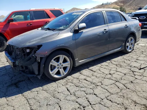 2013 Toyota Corolla LE