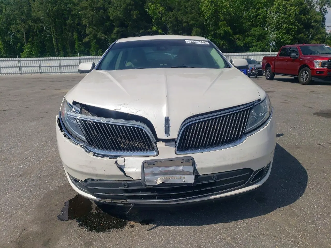 2015 Lincoln MKS