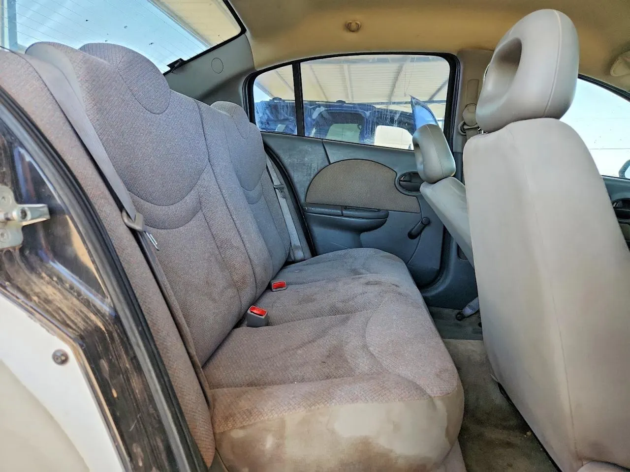 2004 Saturn ION ION 1