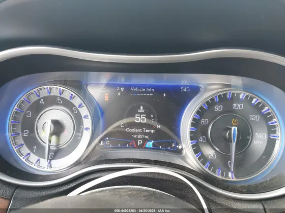 2017 Chrysler 300 300C Platinum