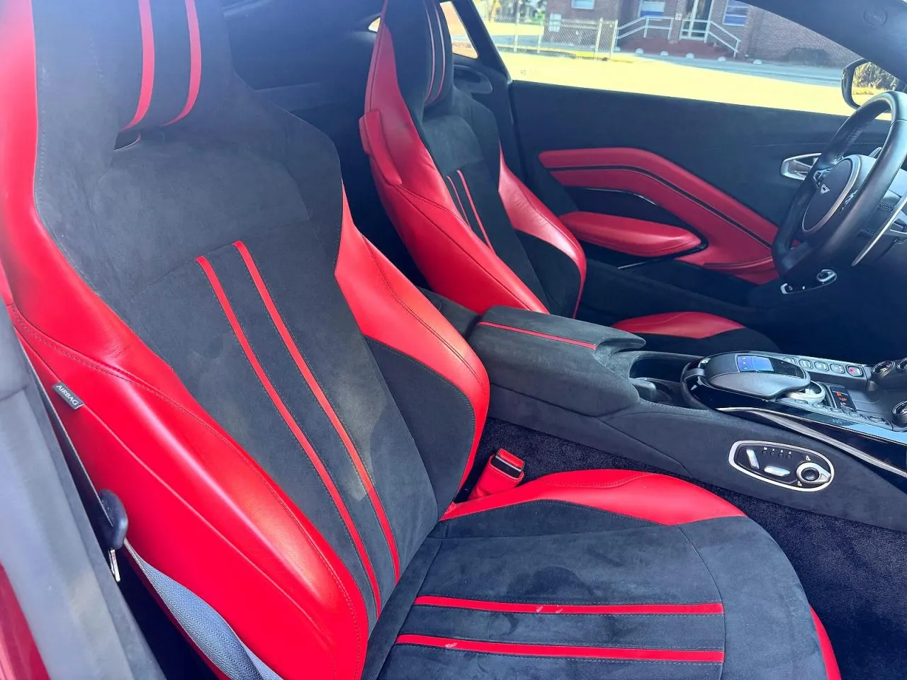 2020 Aston Martin Vantage