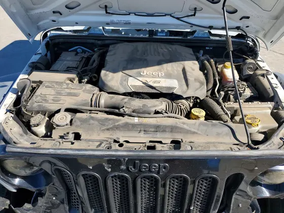 2018 Jeep Wrangler JK Willys Wheeler W