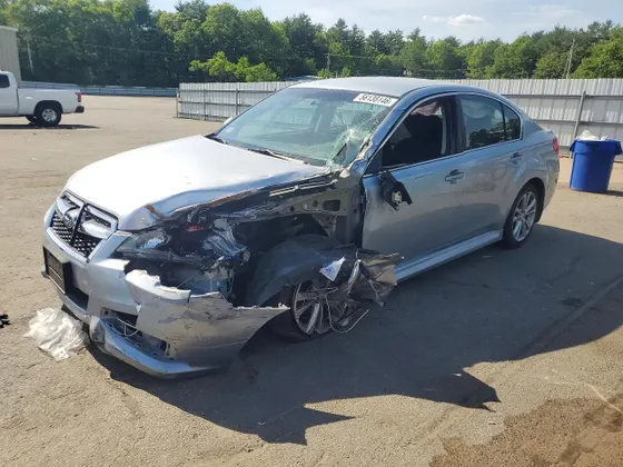 2014 Subaru Legacy 2.5i Premium