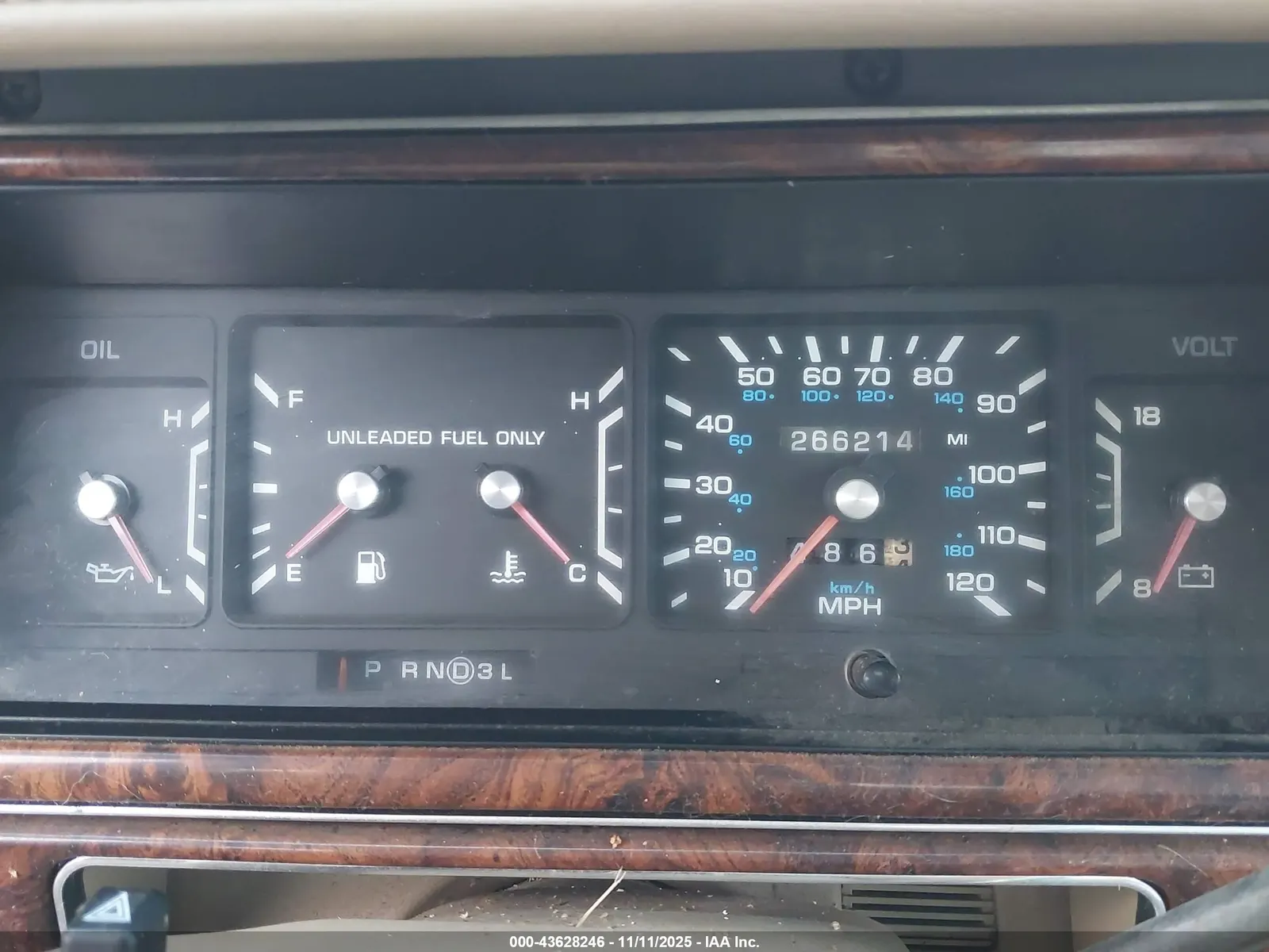 1993 Chrysler New Yorker FIFTH AVENUE