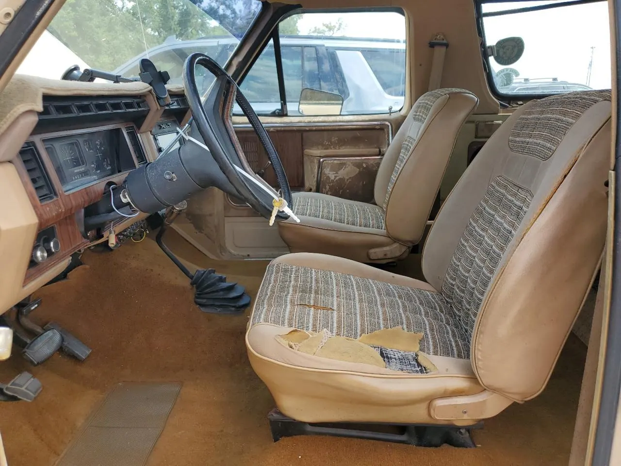 1983 Ford Bronco 4WD Custom