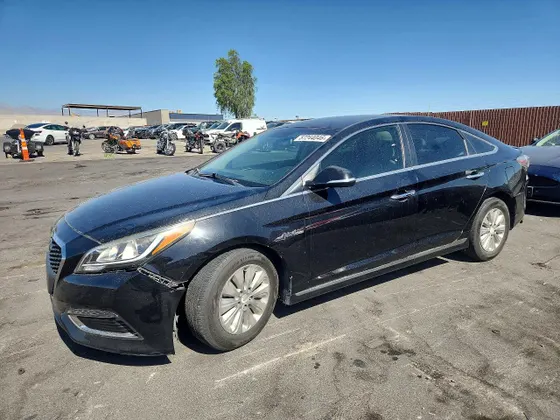 2017 Hyundai Sonata Hybrid SE